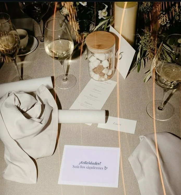 Viva la Novia - Ramo de flores y regalos para los novios - Image 5