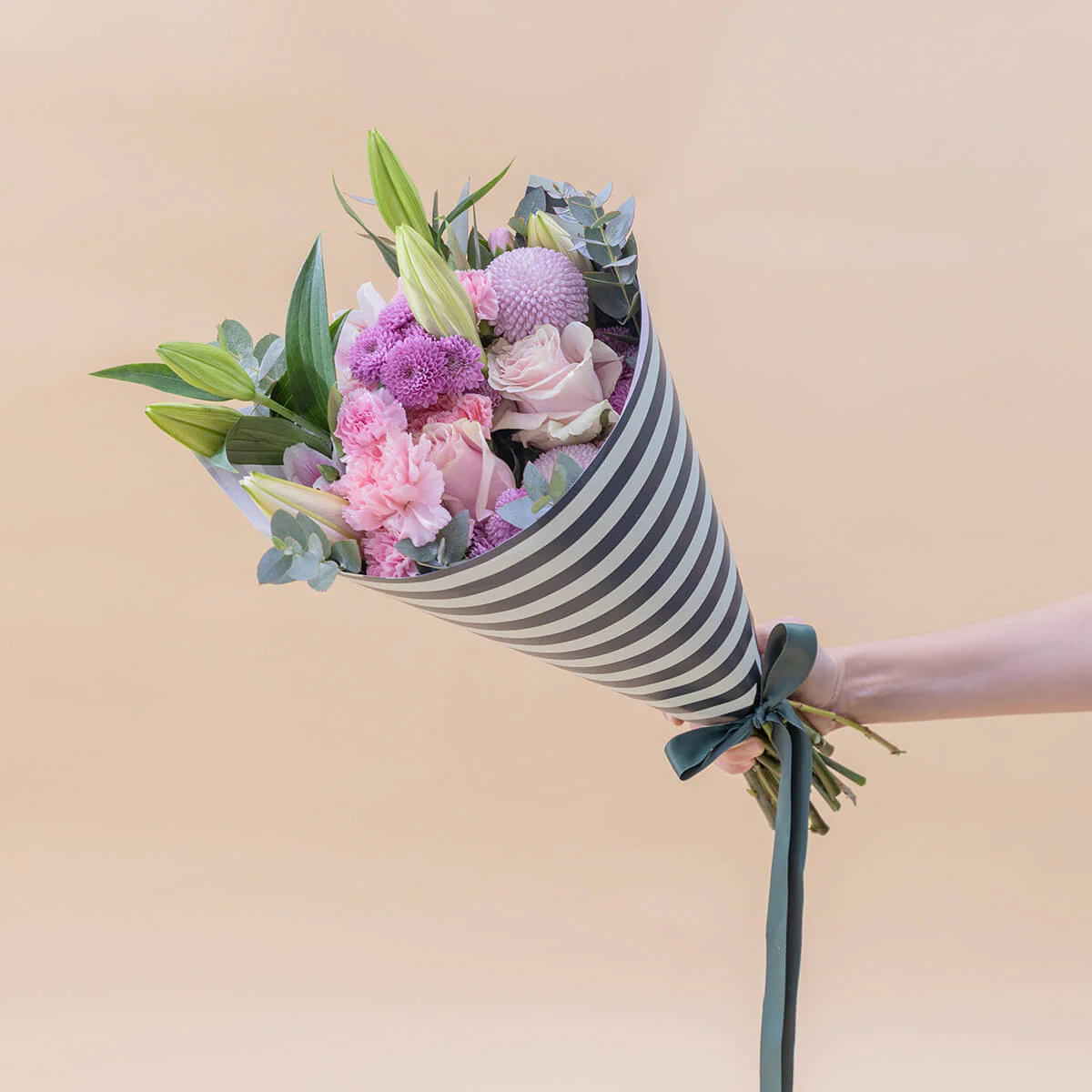 El Regalo Perfecto - Ramo de flores y juego de cartas - Image 7
